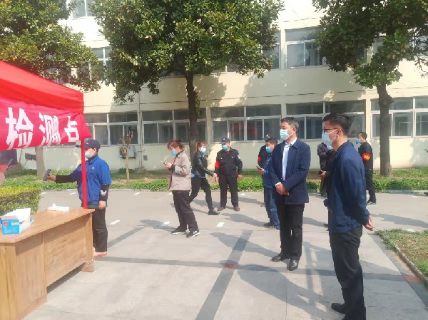 集團督導(dǎo)檢查下屬企業(yè)疫情防控工作