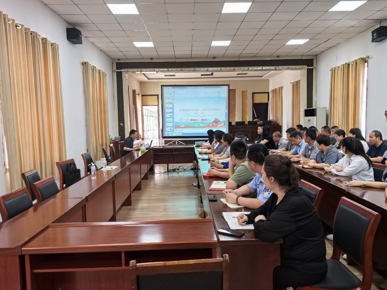 級索煤礦開展普法講座  助力職工學法用法